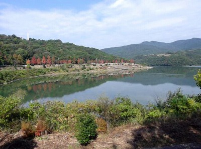 いなさ湖の秋パート３