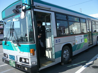 トキメキを運ぶバス