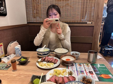 炭焼き牛たん　利久