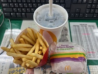 デスクランチ