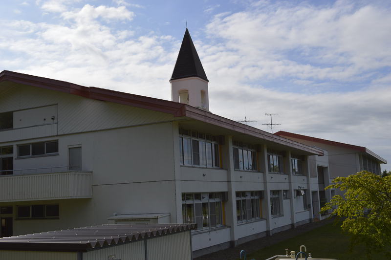 美瑛　美馬牛小学校