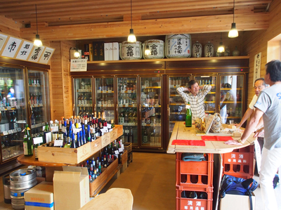 角打ち」は我慢できずに酒屋で酒を飲んだことから始まった l きくいち日記