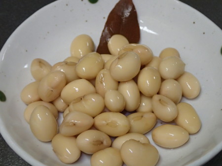 デパ地下で豆を買った
