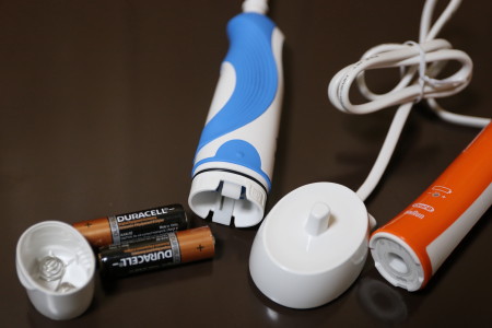 初めての電動歯ブラシはブラウンに決定
