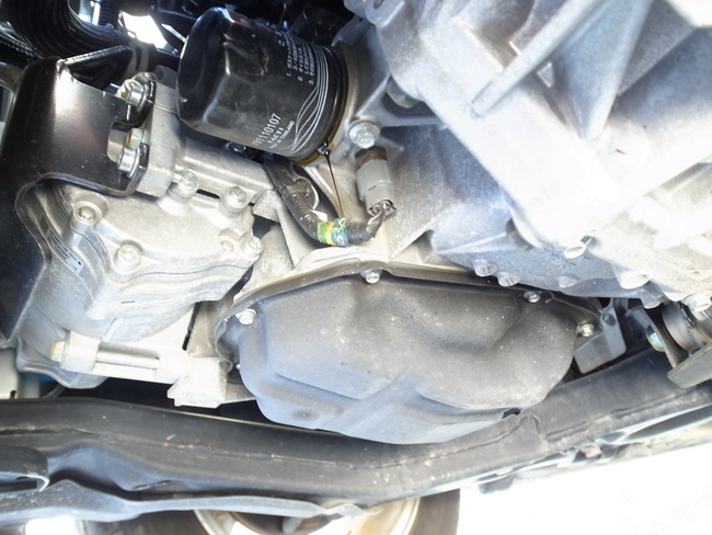 ノートの、オイルフィラーキャップにマヨネーズ！？？ 　E12　e-power　オイル交換DIY