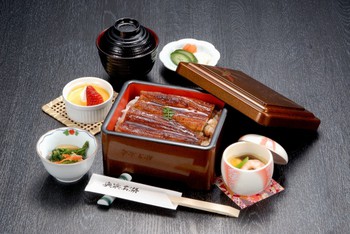 もうすぐ土用の丑ですね・・・暑い。。。