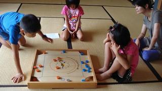 ところでカロムって何？？