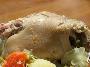 すね肉のポトフ