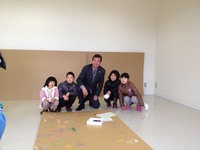 （*^_^*）の練習 2012/02/28 00:14:16