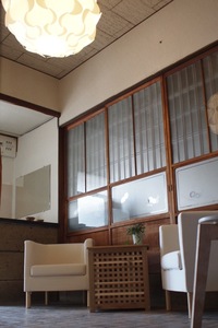 エントランス模様替え完了！ 2010/05/10 09:00:00
