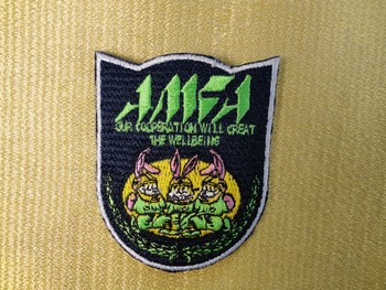アメフトのウサギかな？