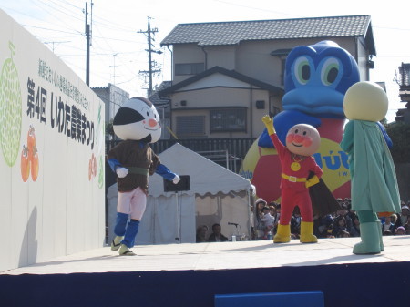 アンパンマンと餅