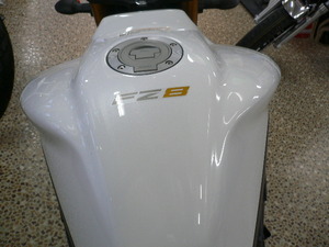 ＦＺ８入荷！