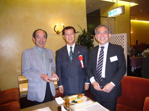 先輩後輩