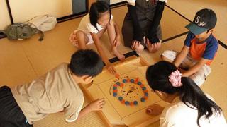カロムで遊ぼう！