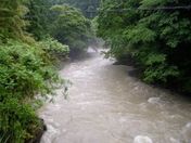 水の勢いｆｒｏｍ森町