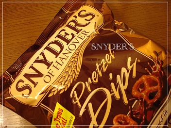 TOKYO*  Pretzelring