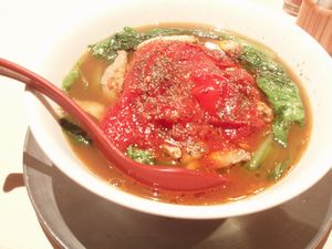 麺や　　七彩