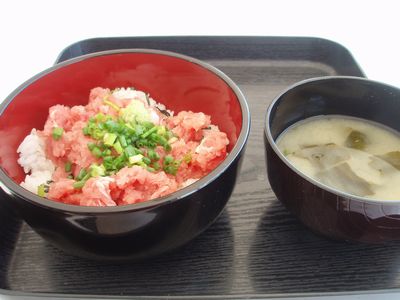 どんぶりハウス