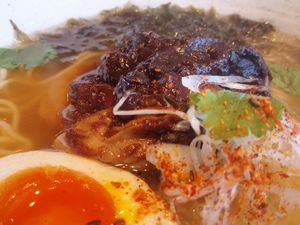 なな家