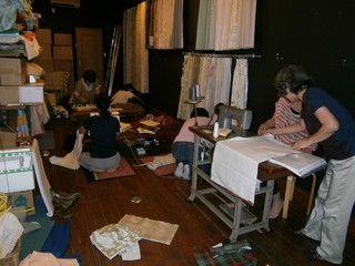カスミヤ「カーテン生地でエプロンを作っちゃお」