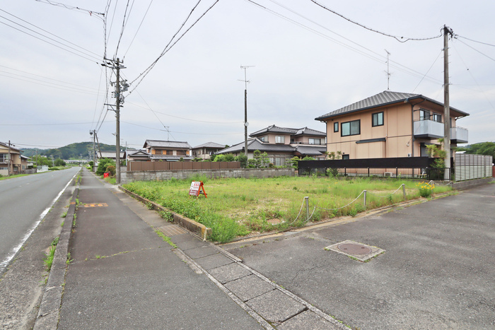 ご成約：建築条件のない売り土地