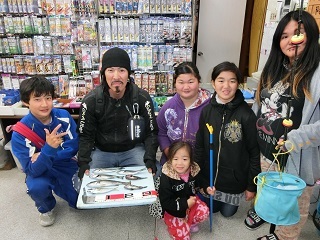 みんなで釣ると楽しいよ！！