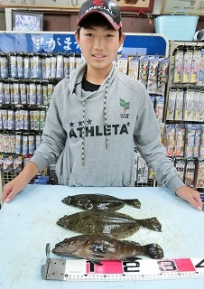 クエとヒラメ：大物は当たらなかったが！！