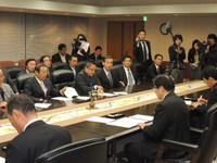 川勝知事への予算要望申し入れ 2013/12/19 22:37:07