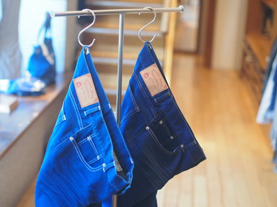 3D PROCESSED STRETCH DENIM PANTS:立体加工デニム/ DUFFER