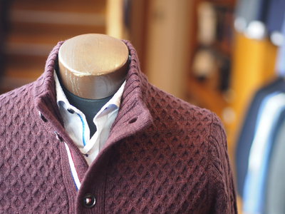 蓄熱機能糸HOTWAVEスタンドカラーニットブルゾン/メンズメルローズ（MENS MELROSE）