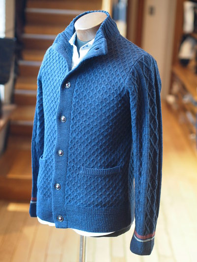 蓄熱機能糸HOTWAVEスタンドカラーニットブルゾン/メンズメルローズ（MENS MELROSE）