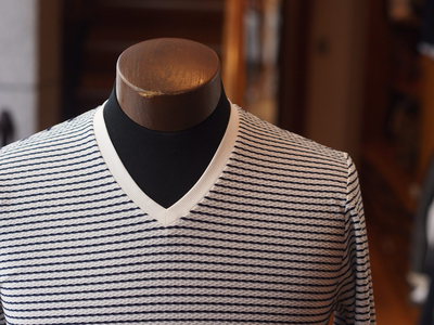 ジャガードボーダー長袖VネックTシャツ/メンズメルローズ（MENS MELROSE)