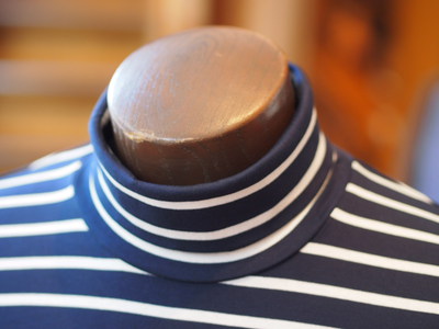 シルケットスムースボーダータートルネック/メンズメルローズ(MEN’S MELROSE)