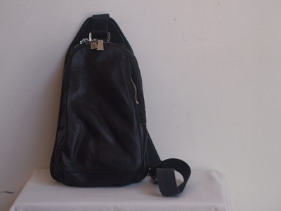 aniary(アニアリ)アンティークレザーボディバッグ Body Bag　[01-07004]