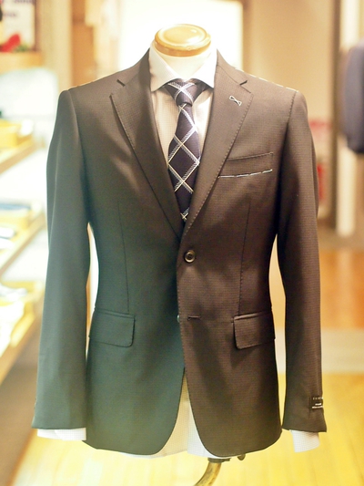 シャイニーストレッチ千鳥スーツ/MEN’S MELROSE(メンズメルローズ)