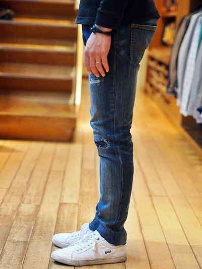 AKM別注WネームDamage Denim