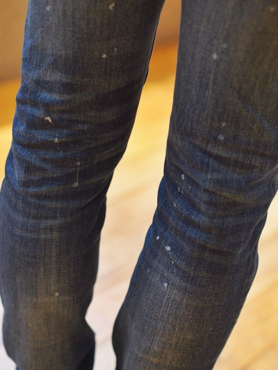 AKM別注WネームDamage Denim