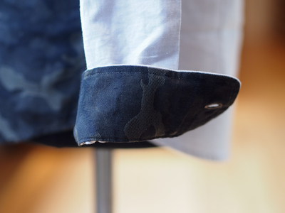 カモフラジャガードオックスシャツメンズメルローズ(MENS MELROSE)