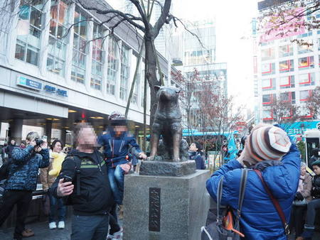 今日は渋谷で５時はん♪　ダブロクおんな～ズで忘年会♪♪