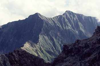 双耳峰の鹿島槍ケ岳