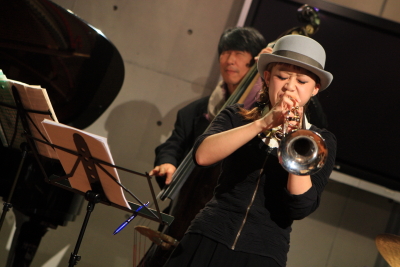 「ＴＲＩＯ’ meets 市原ひかり in 田町サロン」は大盛況でした！