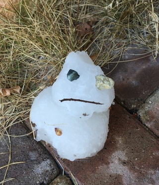 せっせと雪だるま(´▽｀)
