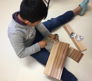 次男君の本棚作り(=ﾟωﾟ)ﾉ