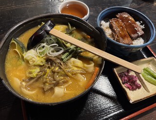 ほうとうはボリューム満点(*▽)