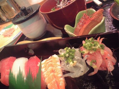 今日明日は定休日です。
