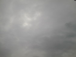 曇り空