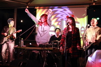 「Rランド」ライブin浜名湖Watts 2012/03/04 01:28:41