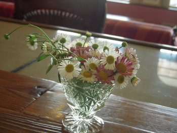 お花を摘んで…