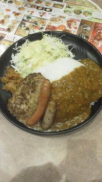 カレーＬＬサィズ 2012/02/13 17:56:54